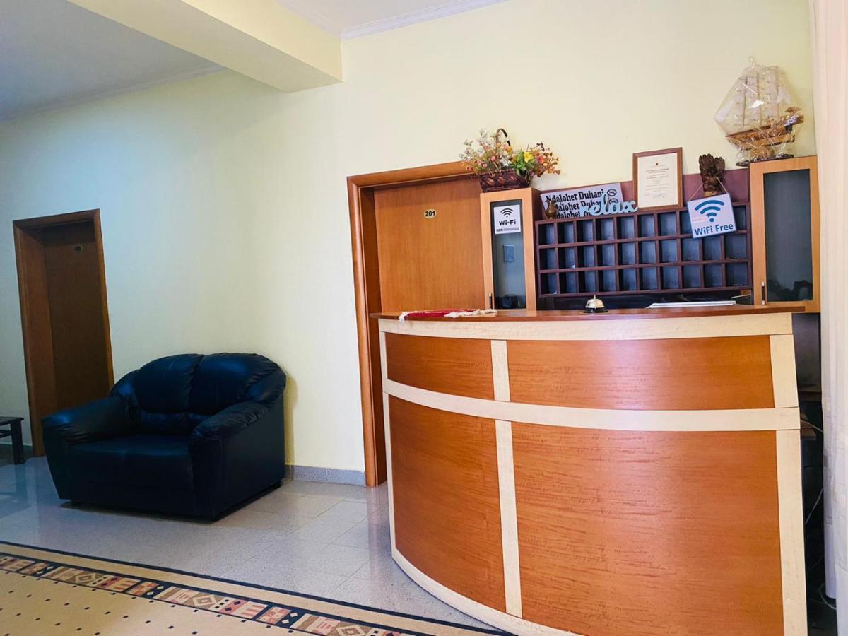 Hotel Edland Vlorë Exteriér fotografie