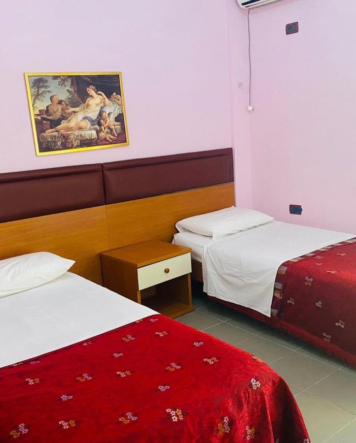 Hotel Edland Vlorë Exteriér fotografie
